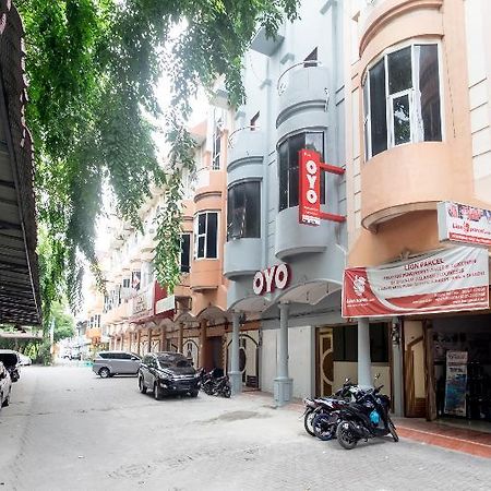 Oyo 835 Metropolitan Home Stay Medan Eksteriør billede