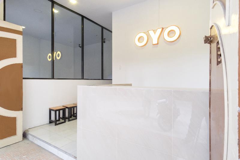 Oyo 835 Metropolitan Home Stay Medan Eksteriør billede