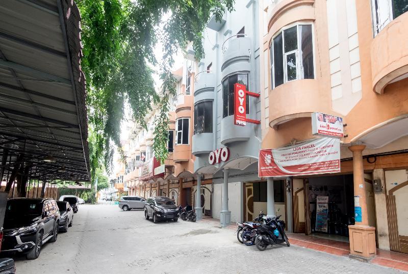 Oyo 835 Metropolitan Home Stay Medan Eksteriør billede